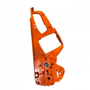 Корпус пилы (правая часть) для аккумуляторной пилы Husqvarna 330i, 436Li, 535i XP, 536Li XP (5812684-02) замена арт. 5812684-03